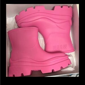 MSGM Fuchsia Rubber Footwear